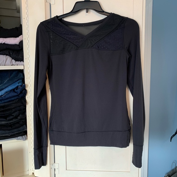 lululemon athletica Tops - Lululemon Black Long Sleeve Shirt